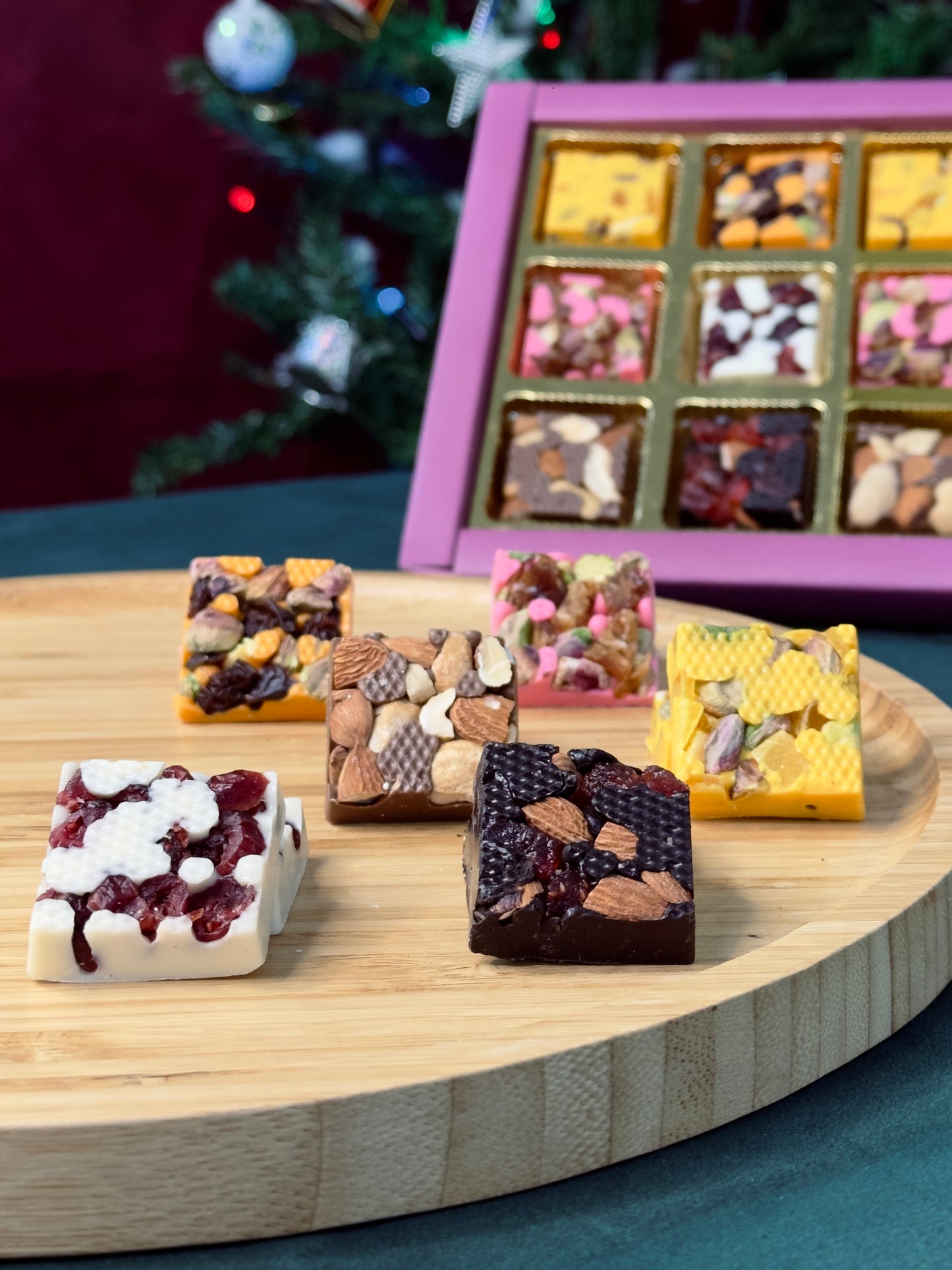 CHOCOLATES W/FRUITS & NUTS