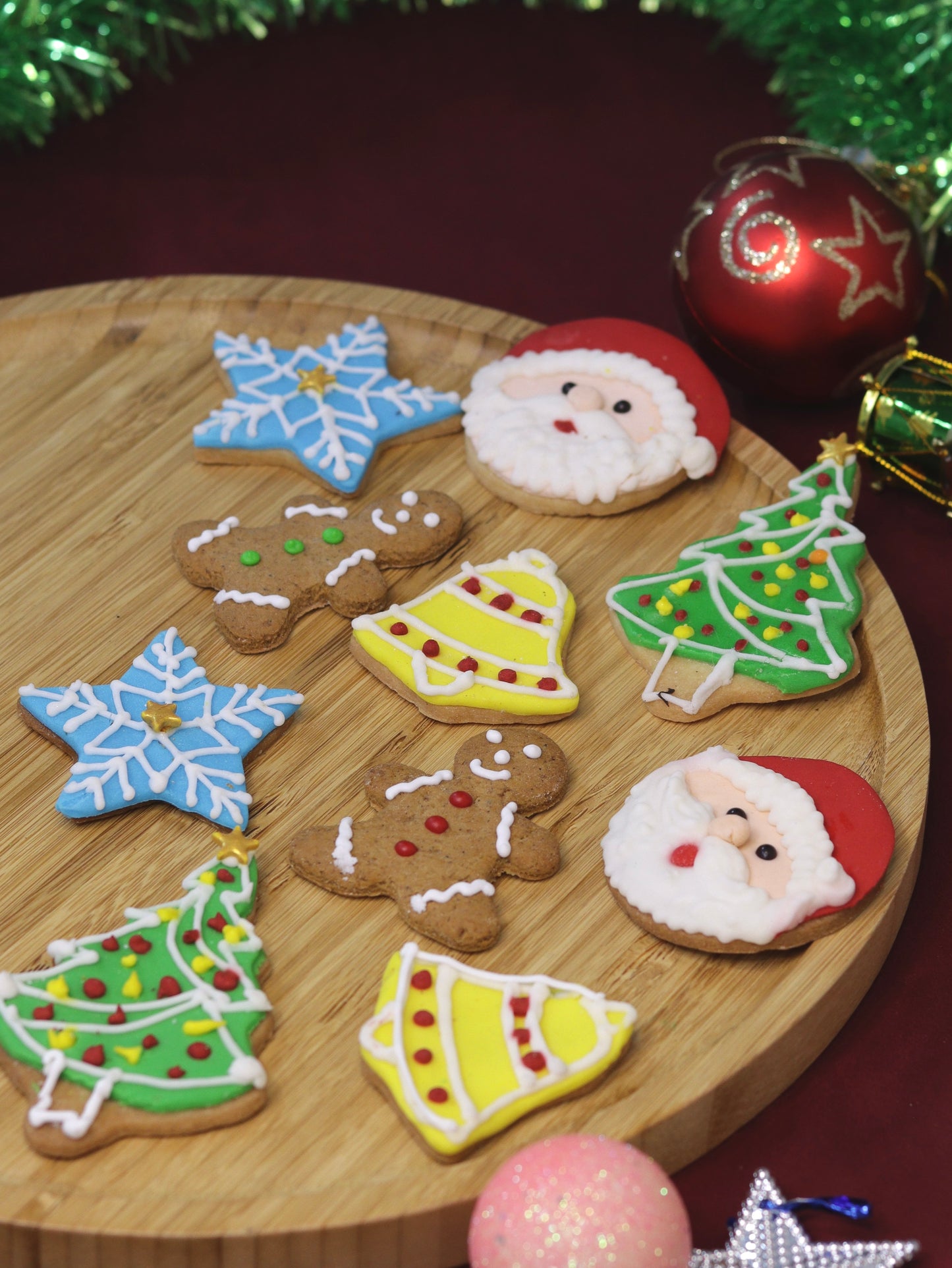 ASSORTED CHRISTMAS COOKIES