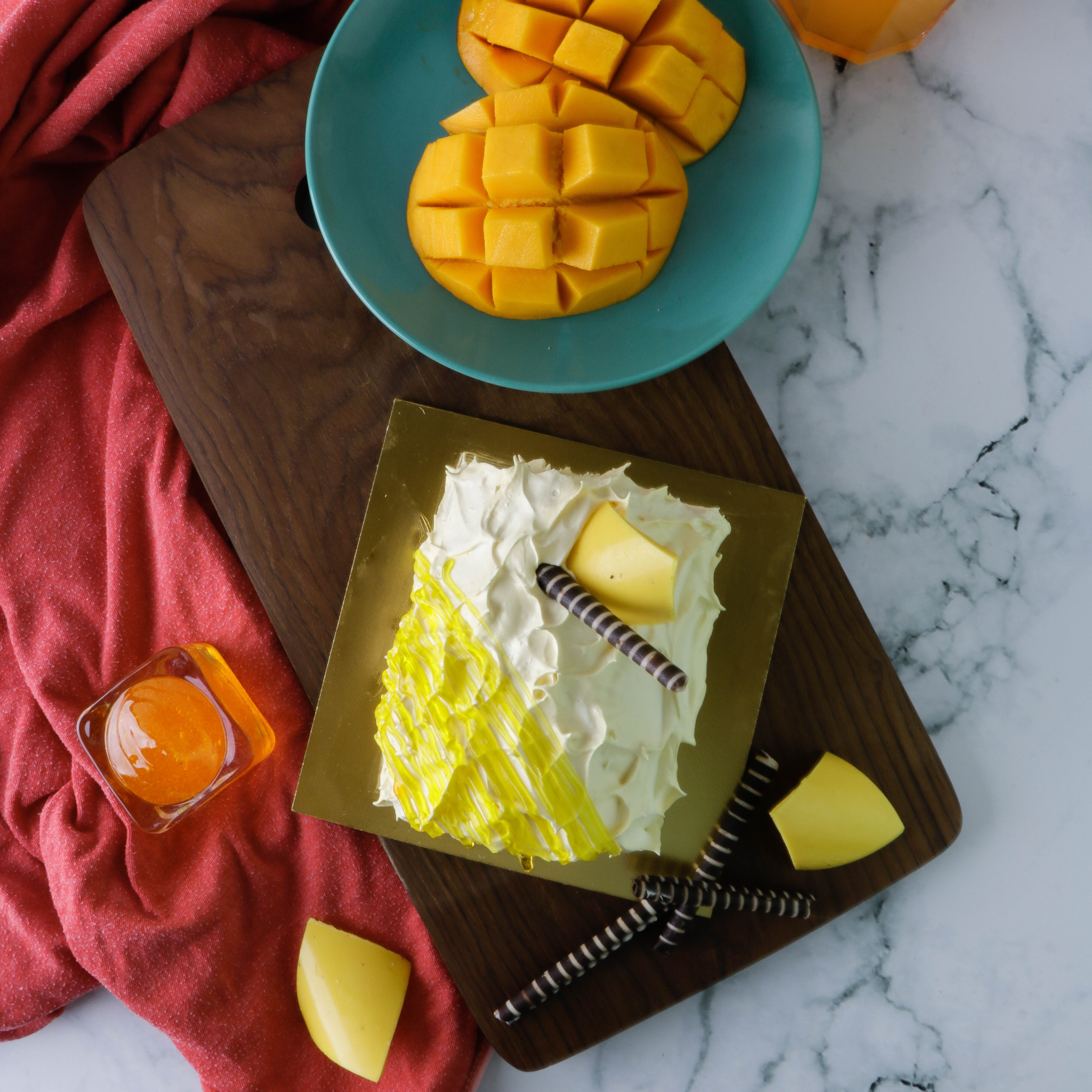 MANGO ROULADE CAKE – The Bake Shop